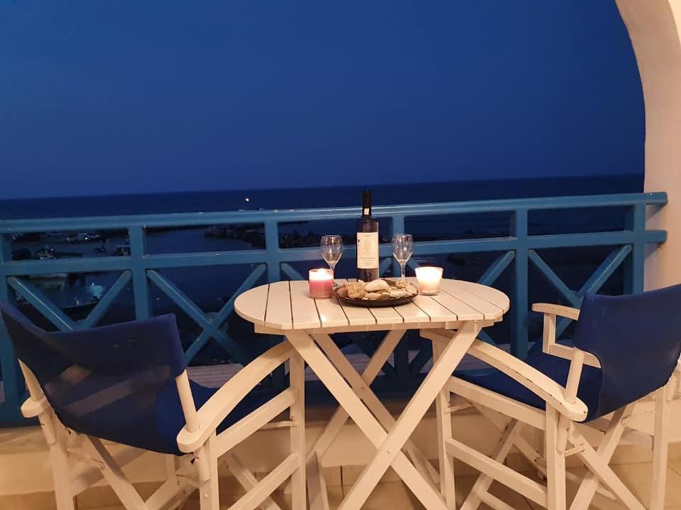 Rodothea And Adams On The Beach, Santorini Монолитос Экстерьер фото